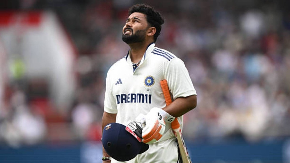 टेस्ट सीरीज से पहले टीम इंडिया की बढ़ी टेंशन... ऋषभ पंत फिर हुए चोटिल, छोड़ना पड़ा मैदान