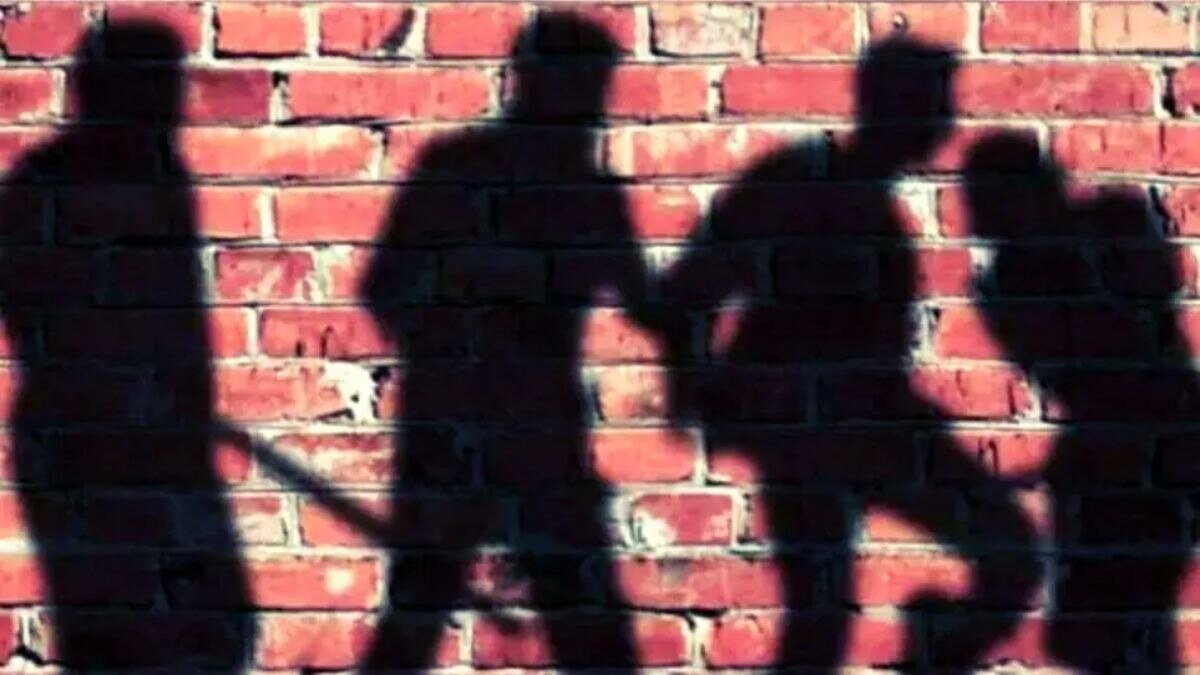 लखनऊ में छात्र को सीनियर्स ने पीटा. (Photo: Representational)