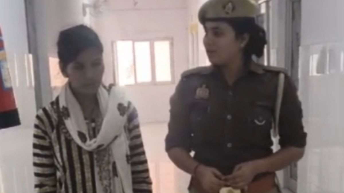 ग्वालियर में प्रेमी के साथ पत्नी बनकर रह रही थी महिला. (Photo: Screengrab)