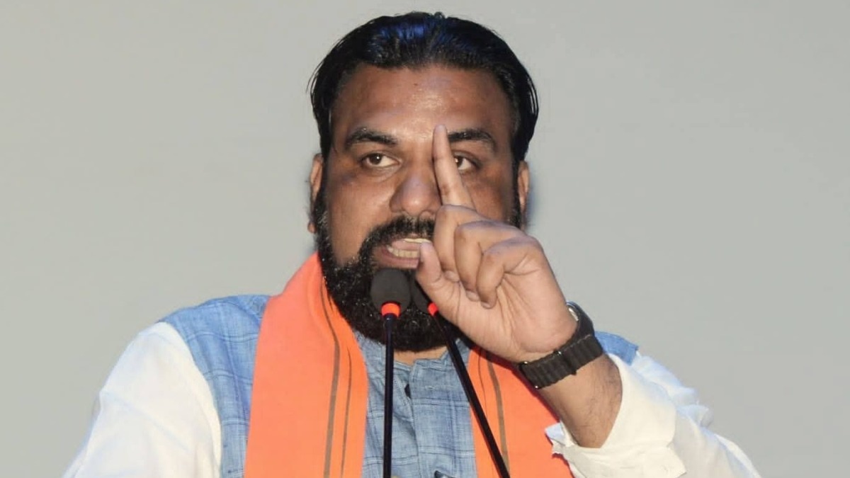 'डिप्टी सीएम पोस्ट से हटाएं, FIR दर्ज की जाए...' सुप्रीम कोर्ट में सम्राट चौधरी के खिलाफ याचिका दायर