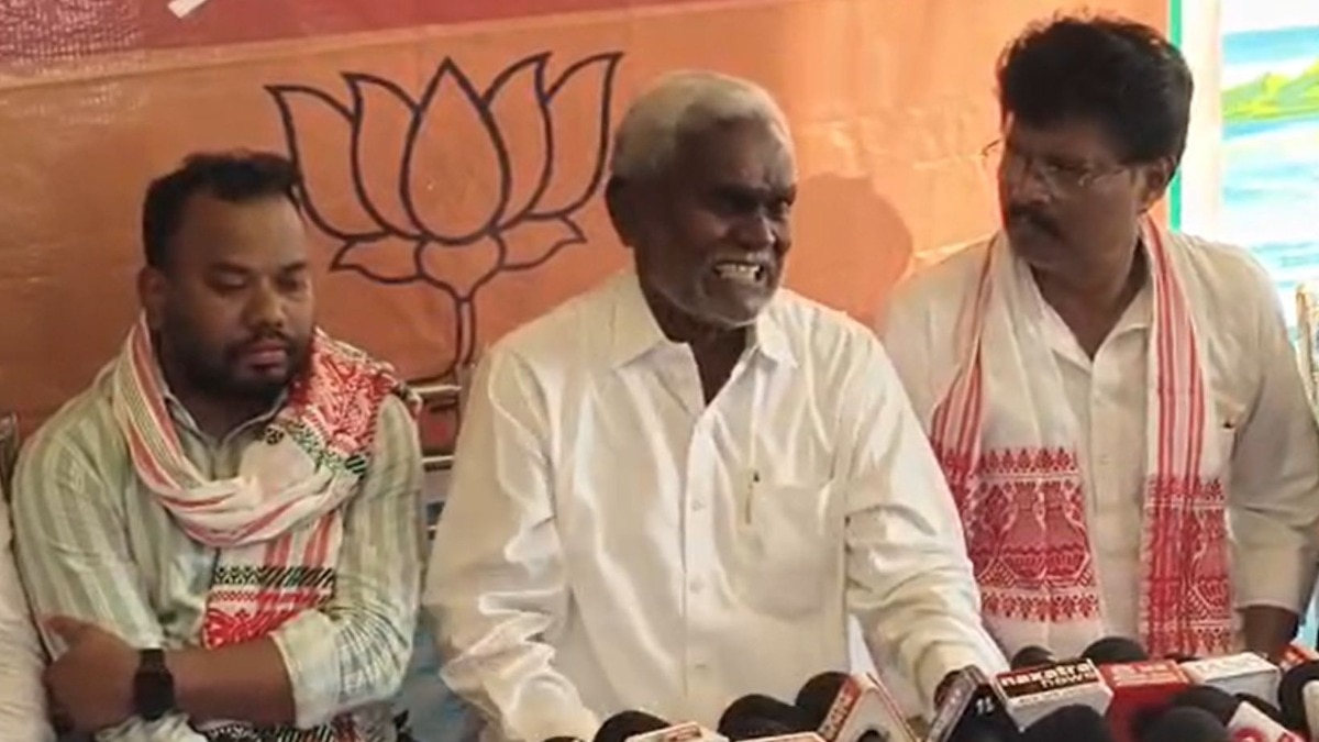 किसी ने कहा 'बैल' तो कोई बोला 'गद्दार'... चंपाई के आंसुओं के साथ थमा उपचुनाव का प्रचार