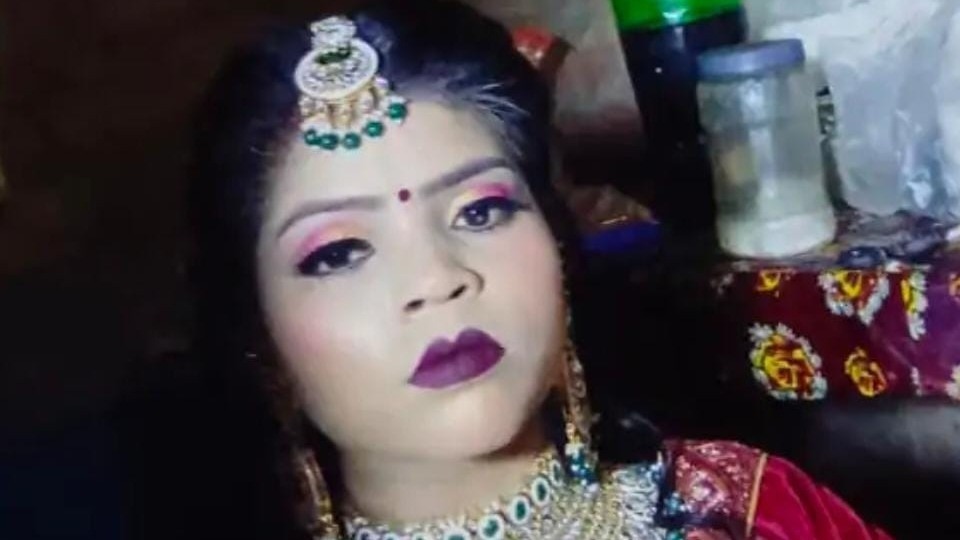 कौशांबी में शादी के 7 दिन बाद नवविवाहिता रिंकी का क्षत-विक्षत शव रेलवे ट्रैक पर मिला, गांव में इस बात की चर्चा