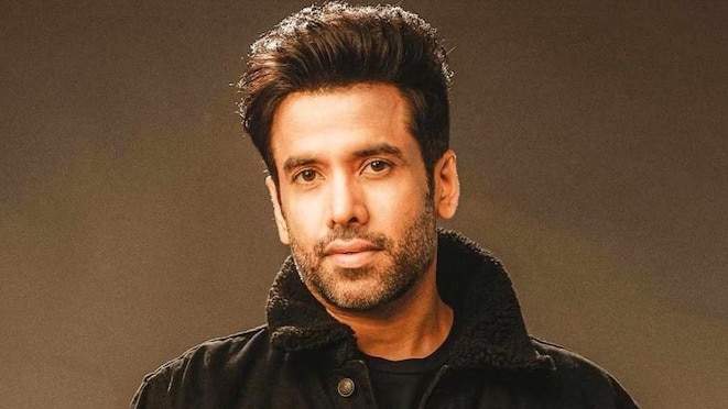 लड़खड़ाकर गिरे 83 साल के जितेंद्र, आई गंभीर चोट? तुषार कपूर ने दी हेल्थ अपडेट