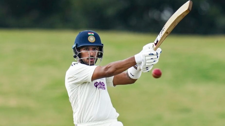 कोलकाता टेस्ट से पहले बड़ा फैसला... प्लेइंग इलेवन में ध्रुव जुरेल की एंट्री, बेंच पर रहेंगे नीतीश रेड्डी?