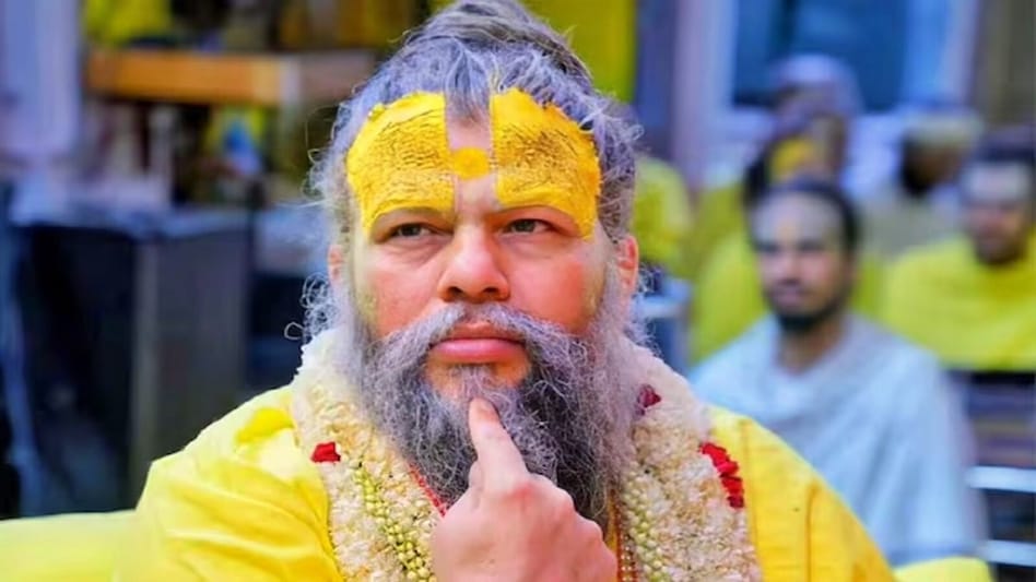 માનવીની ઉંમર અને સુખ-ચેન ઘટાડી શકે છે આ 4 આદતો, આજે જ સુધારી લો આ ભૂલો! 2 Premanand Maharaj