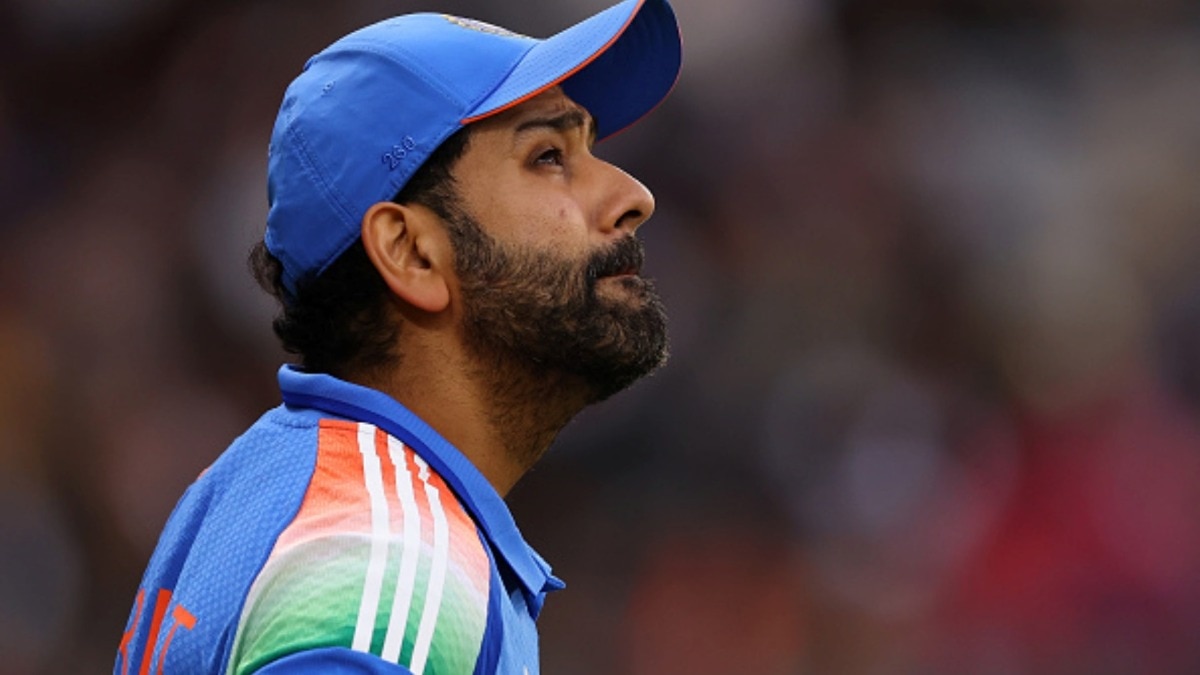 रोहित शर्मा के भी घरेलू क्रिकेट खेलने पर गहराया सस्पेंस, MCA अधिकारी के बयान ने बढ़ाई चिंता