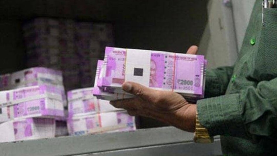 ओवरलोड वाहनों से वसूली पर UP एसटीएफ का एक्शन. (Photo: Representational )