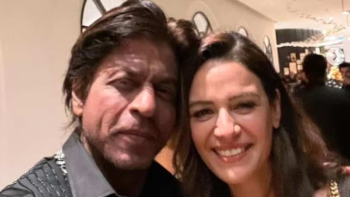 Shahrukh Khan,Mona Singh