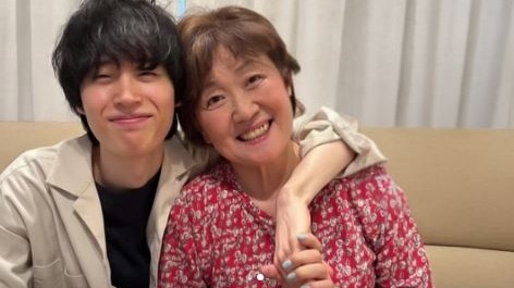 अब यह जोड़ा साथ रह रहा है और सोशल मीडिया पर अपनी कहानी को लेकर चर्चा में है. ( Photo:weddingvows.in)