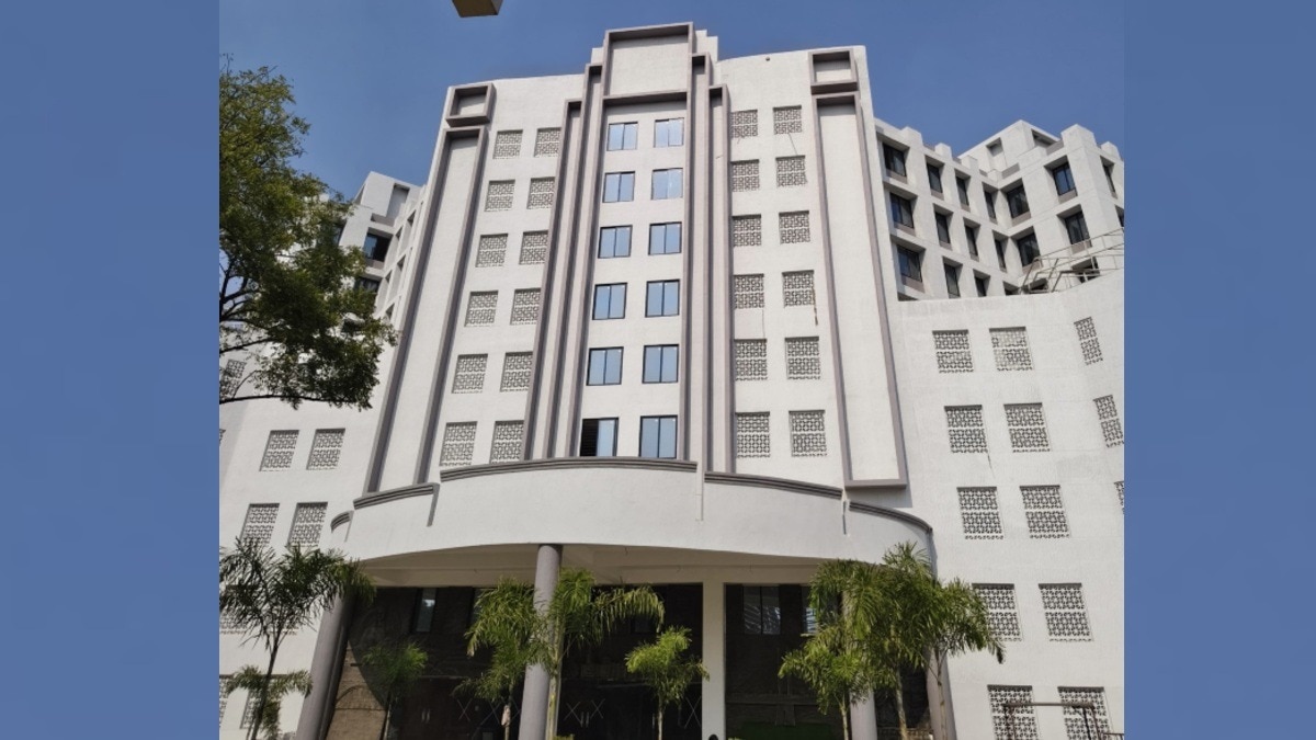 MP अजब है... नगर निगम के नए हेडक्वार्टर पर ₹50 करोड़ खर्चे, पर मीटिंग हॉल बनाना 'भूले'; मेयर बोलीं- नई जगह बना लेंगे