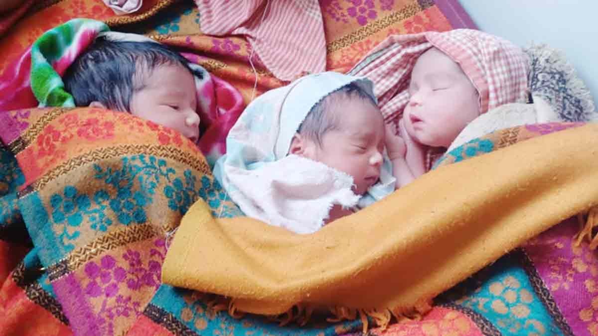 THREE BABY BORN BY WOMEN
