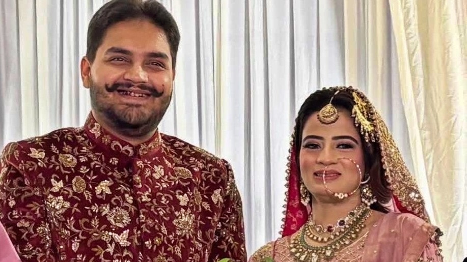 Omar Ansari and his bride Fatima (Photo- Screengrab)