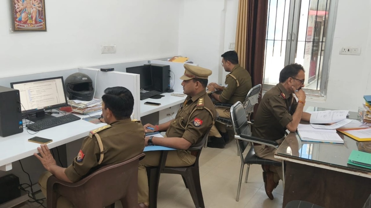 83 किलो से अधिक मादक पदार्थ जब्त.(Photo: Rahul Kumar/ITG)