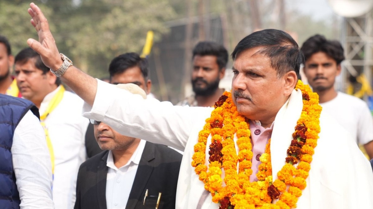 फूल मालाओं और नारों के बीच आगे बढ़ी 'रोज़गार दो-सामाजिक न्याय दो' पदयात्रा (Photo: ITG)