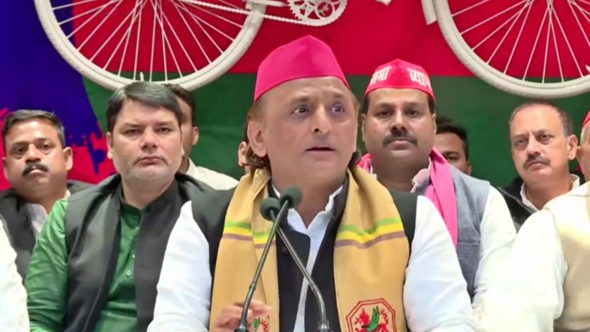 Akhilesh Yadav's press conference in Lucknow (Photo- Screengrab)