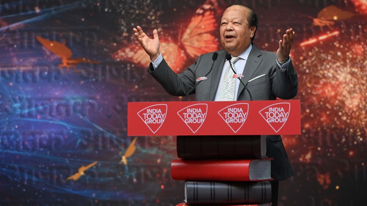 प्रेम रावत 5 दशकों से दुनिया को शांति का संदेश दे रहे हैं. (Photo: ITG/ Chandradeep kumar)