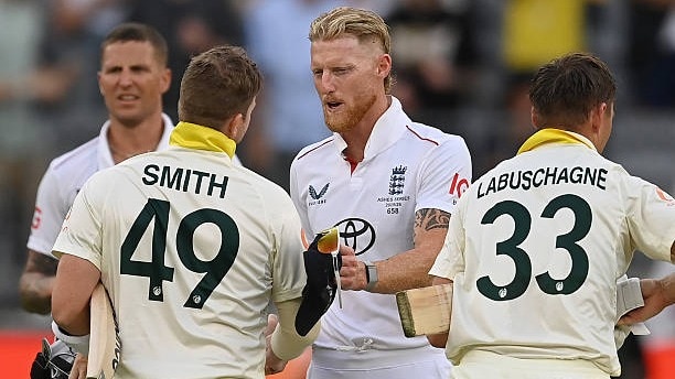 Ben Stokes of England congratulates Steve Smith and Marnus Labuschagne
