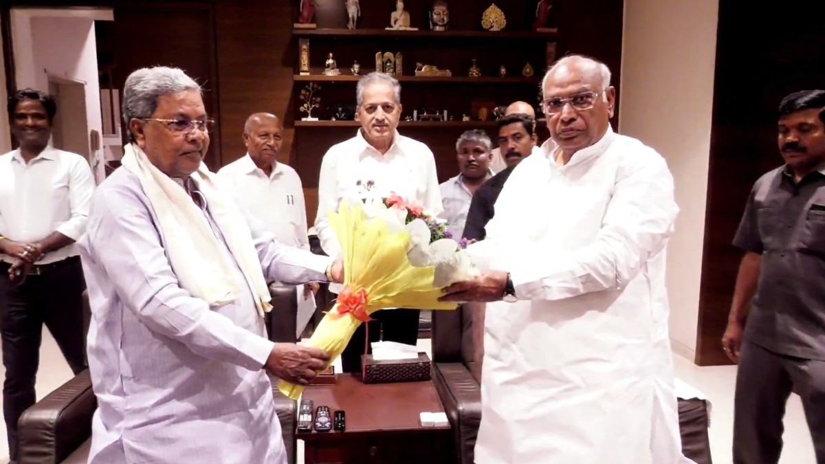 Karnataka CM Siddaramaiah meets Congress National President Mallikarjun Kharge, in Bengaluru