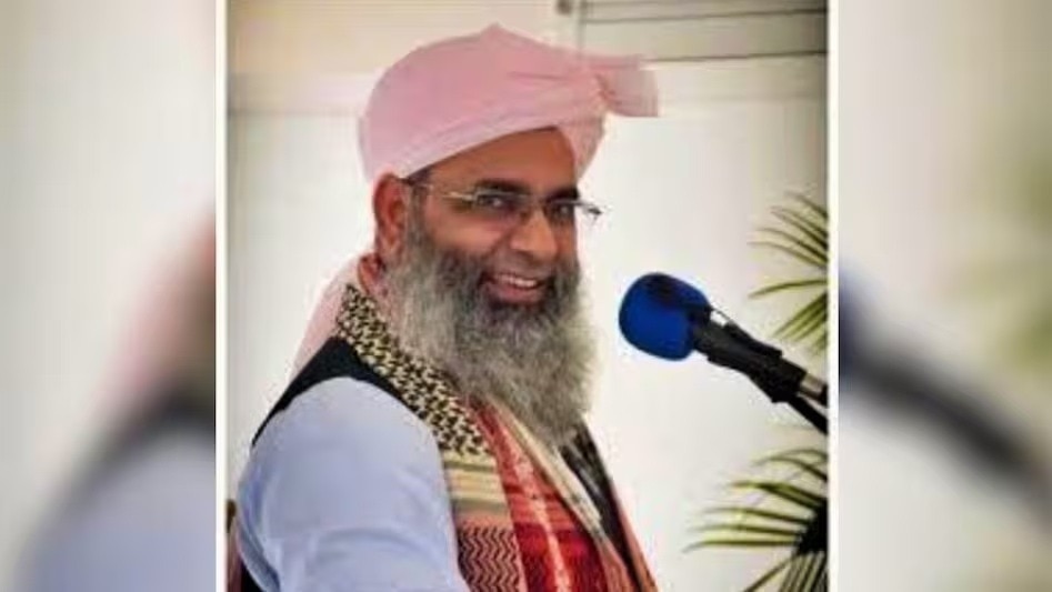 मौलाना शमशुल हुदा खान, जो लंदन में बैठकर सैलरी ले रहा था. (File Photo: ITG)