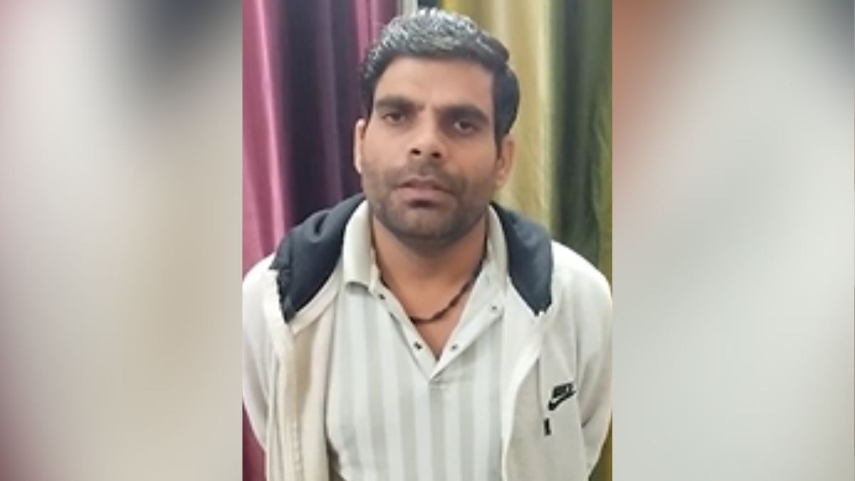 Man got stuck in combodia