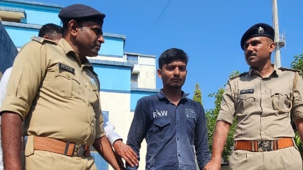 गुजरात: दावा का ओवरडोज देकर महिला को बेहोश कर मारा, कंपाउंडर ने चार महीने पहले दोस्त के मर्डर की बात कबूली