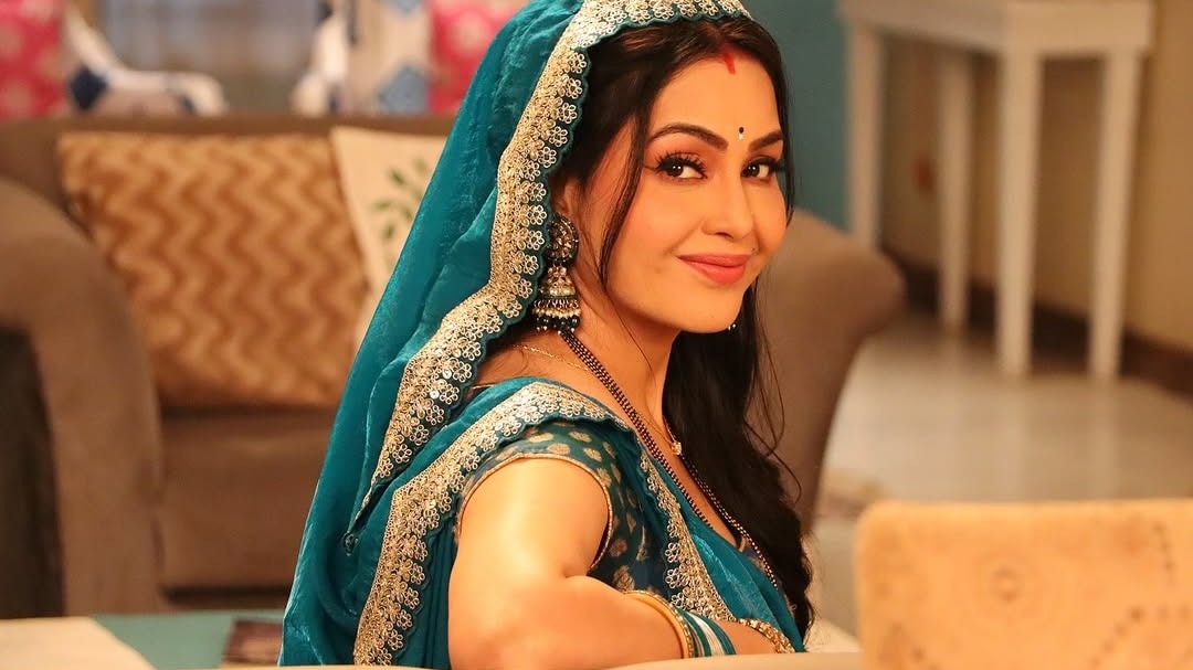 शुभांगी अत्रे (Photo: Instagram @ shubhangiaofficial)