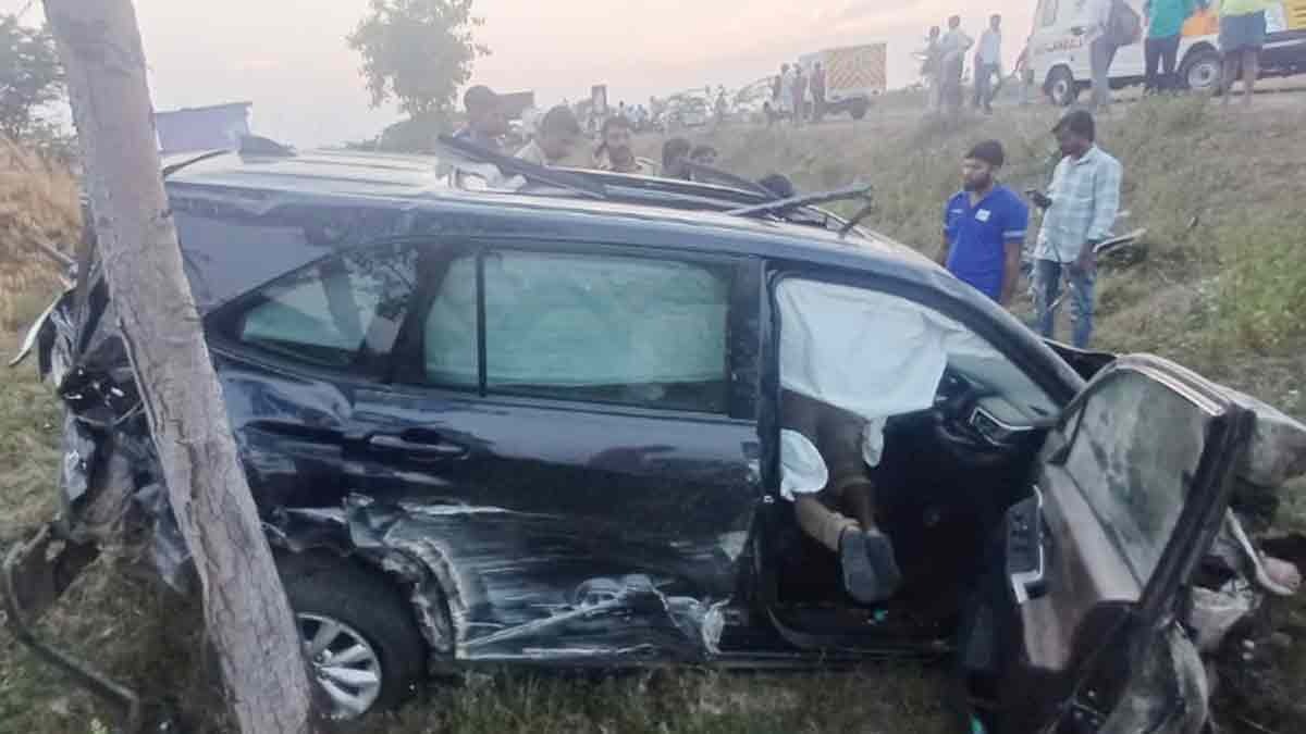 IAS Officer Mahantesh Bilagi Dies in Tragic Car Accident 