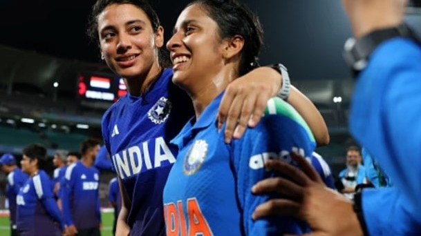 Smriti Mandhana-Jemimah Rodrigues.