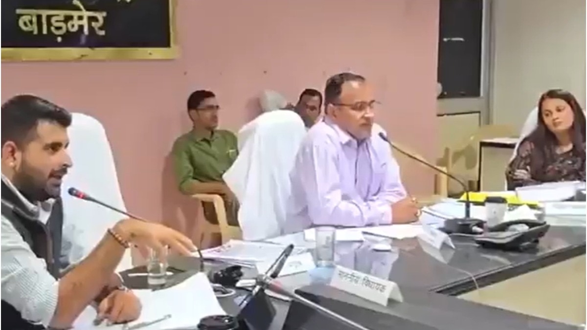 समोसे खाने के लिए होती है मीटिंग... टीना डाबी के सामने भड़के रविंद्र सिंह भाटी! वीडियो वायरल