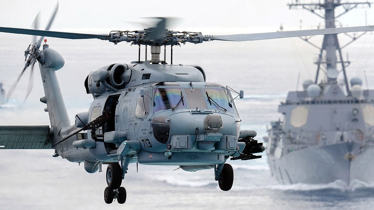 mh60r romeo helicopter 