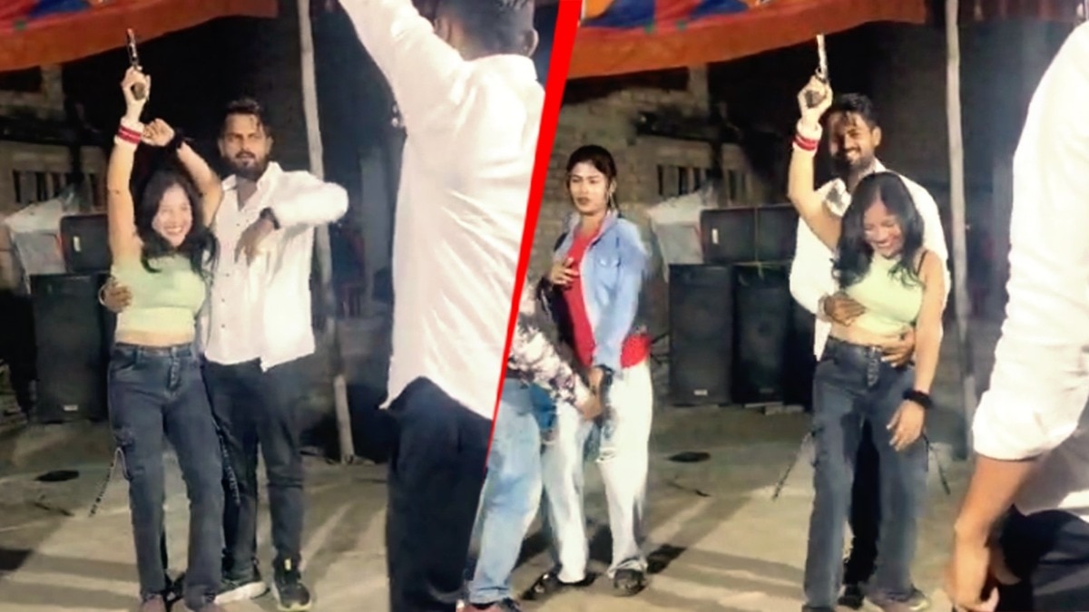 डांसर ने सिपाही की सरकारी पिस्टल लहराई (Photo: Screengrab)