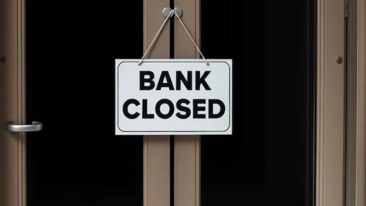 Bank holidays in April 2025