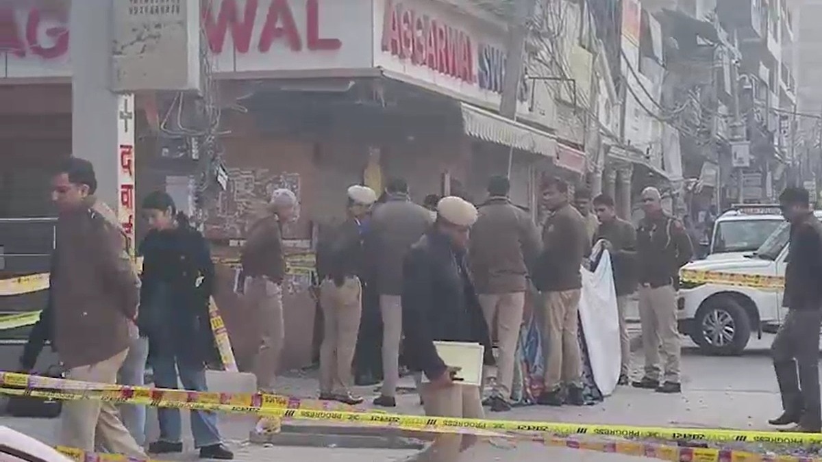 दिल्ली में 52 वर्षीय व्यक्ति की गोली मारकर हत्या. (Photo: Screengrab)