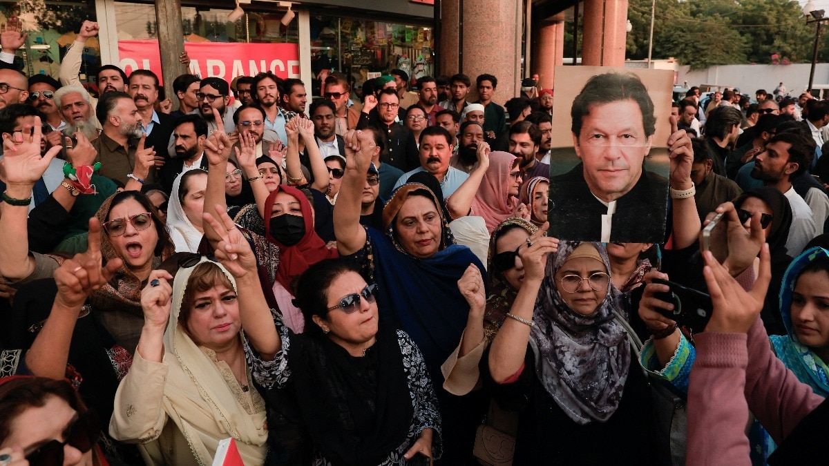 Supporters of Ex-Pakistan Prime Minister Imran Khan chant slogans during a protest. (Reuters Photo)