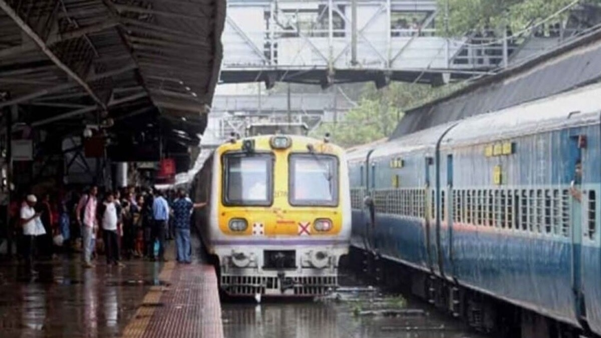 GRP ने परिवार से संपर्क कर शव को सौंप दिया. (Photo: Representational)