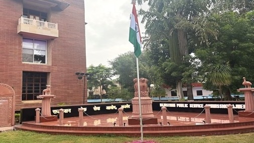 फर्जी दस्तावेज पकड़े जाने पर धारा 89 और 91 के तहत भारी जुर्माना, दो साल तक की जेल और अन्य सख्त कार्रवाई की जाएगी. (Photo: rpsc.rajasthan.gov.in) 