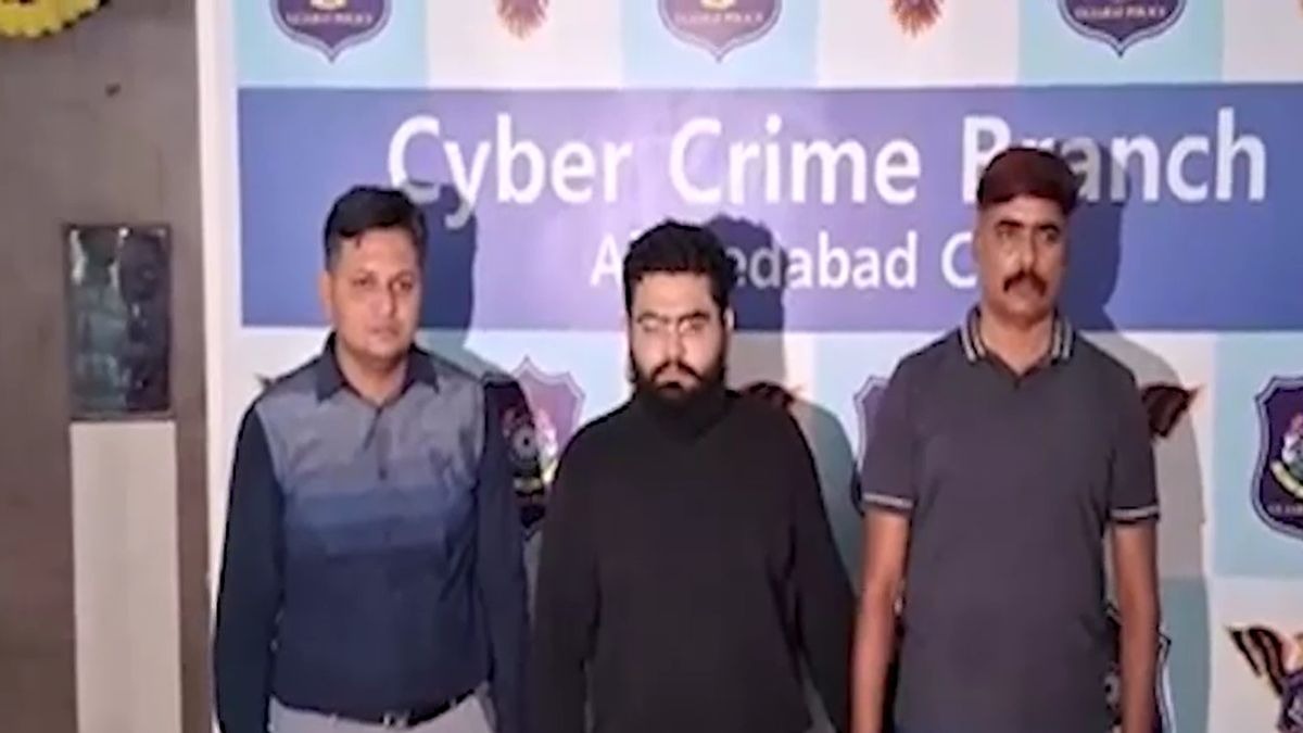 साइबर सेल ने आरोपी को किया अरेस्ट. (Photo: Screengrab)