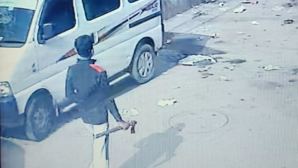 CCTV फुटेज में दिखा हत्यारा.(Photo:ITG)
