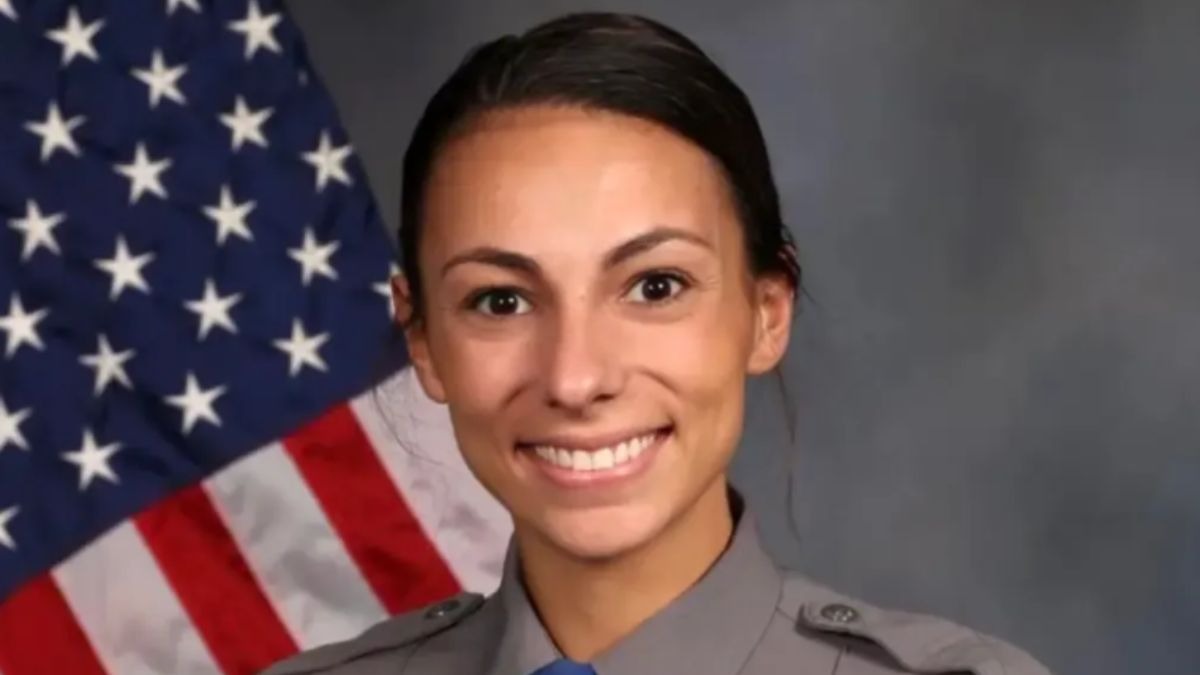 अमेरिका की एक महिला अधिकारी ने अपने एक्स बॉयफ्रेंड के घर हमला कर दिया. (Photo: AP ) 