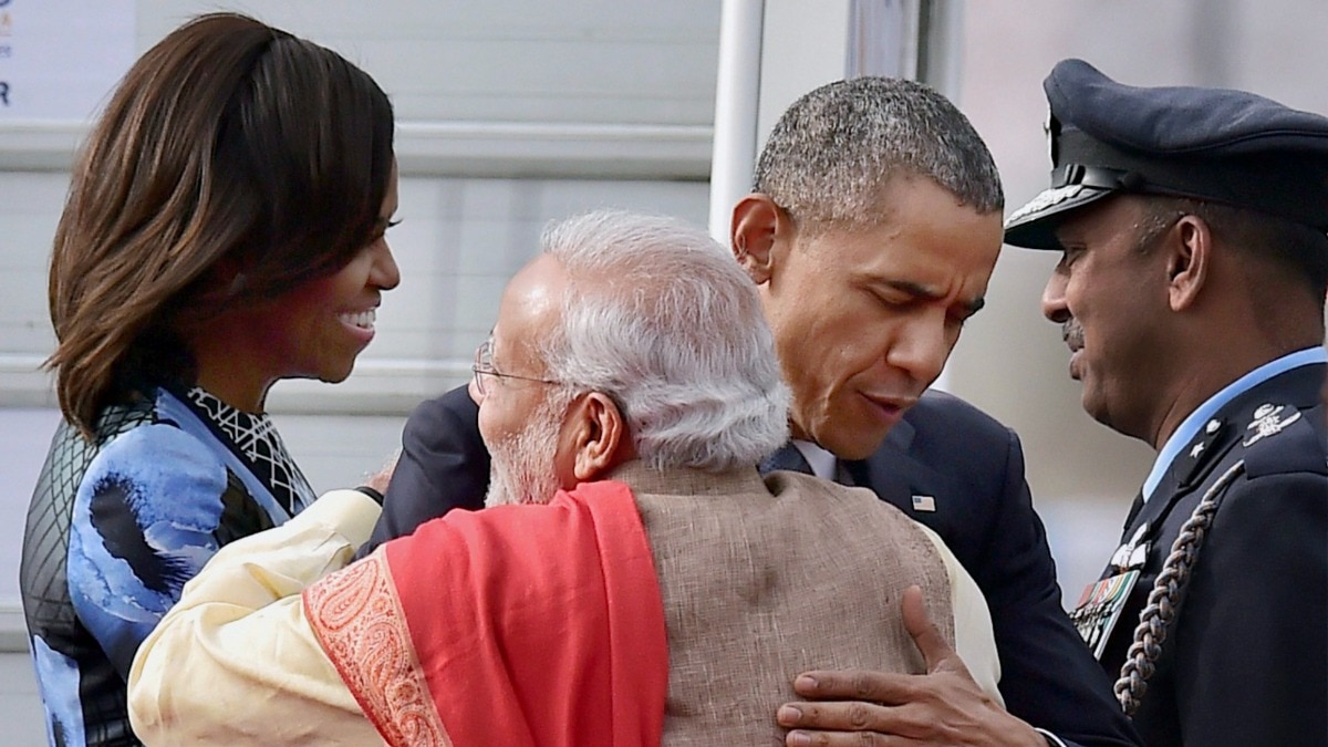 रूसी राष्ट्रपति को रिसीव करने एयरपोर्ट पहुंचे पीएम मोदी, जानें- प्रोटोकॉल तोड़ किस-किस 'दोस्त' की अगवानी की