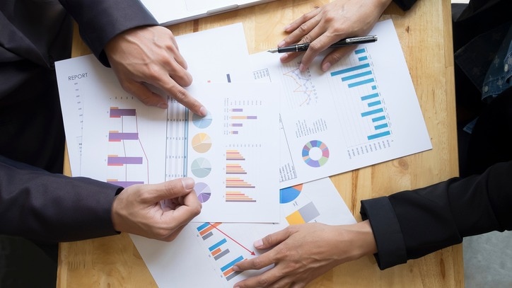 corporate bonds benefits 