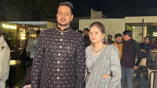 After death of husband Vishal in Jhansi, wife Radhika committed suicide (Photo- ITG)