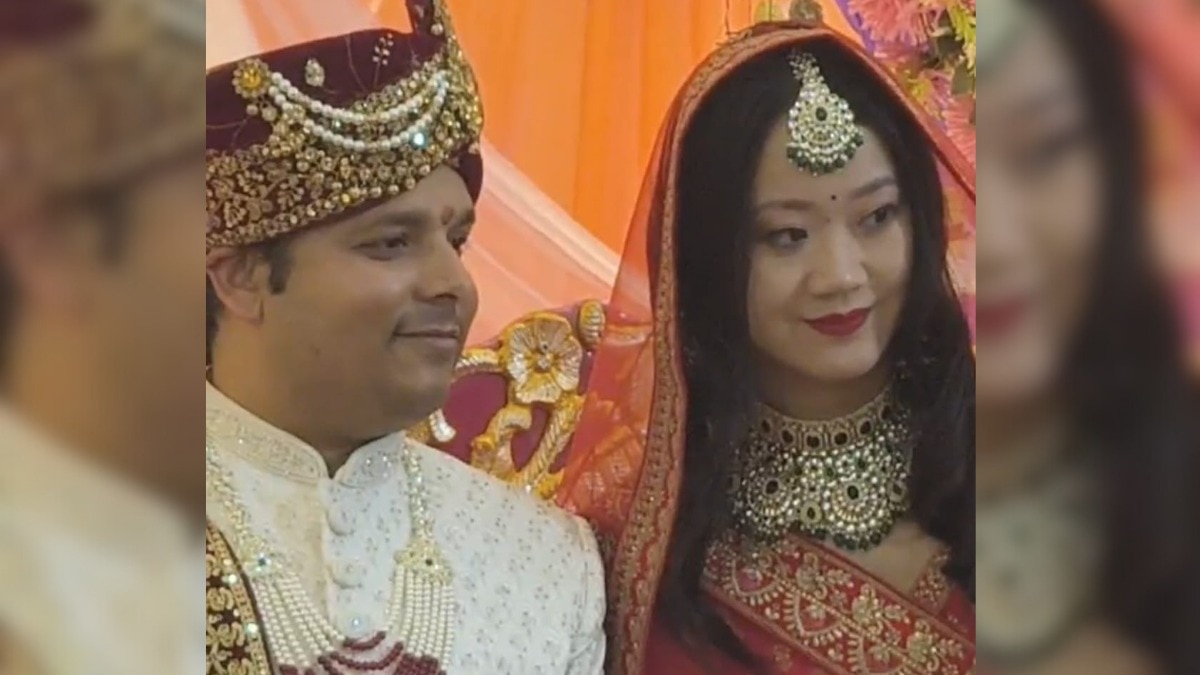 वैदिक रीति-रिवाजों के साथ सात फेरे लिए.(Photo: Satyajit Kumar, Praveen Kumar/ITG)