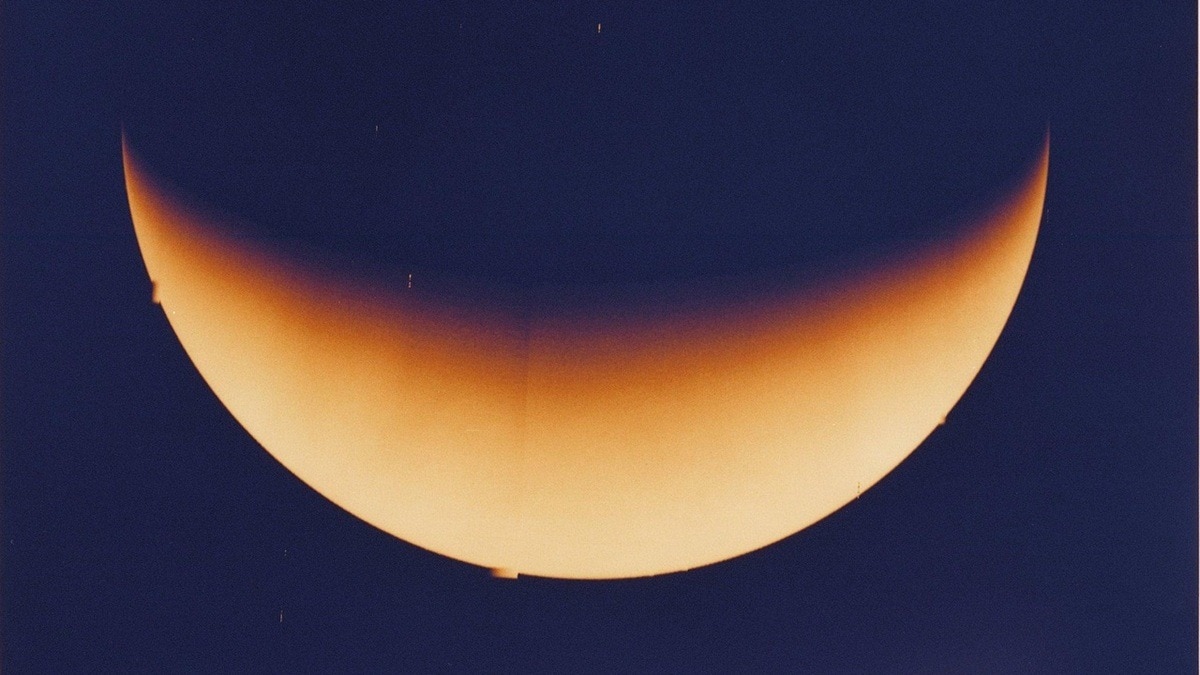 Shukra Nakshatra Parivartan 2025