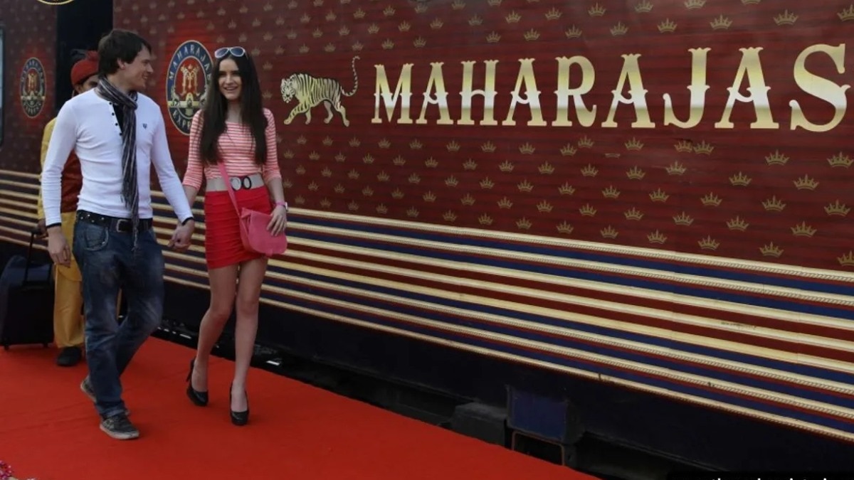 महाराजा एक्सप्रेस (Photo: themaharajatrain.com)