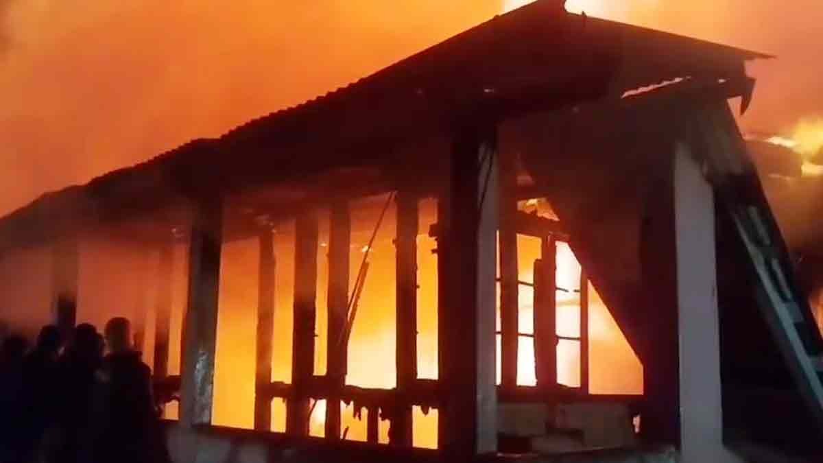  Building Caught Fire