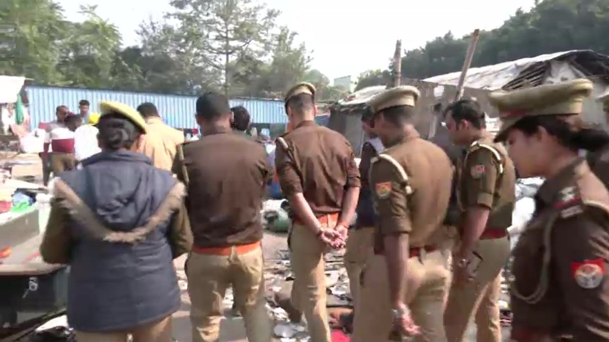 लखनऊ में अवैध झुग्गियों पर एक्शन. (Photo: ITG)