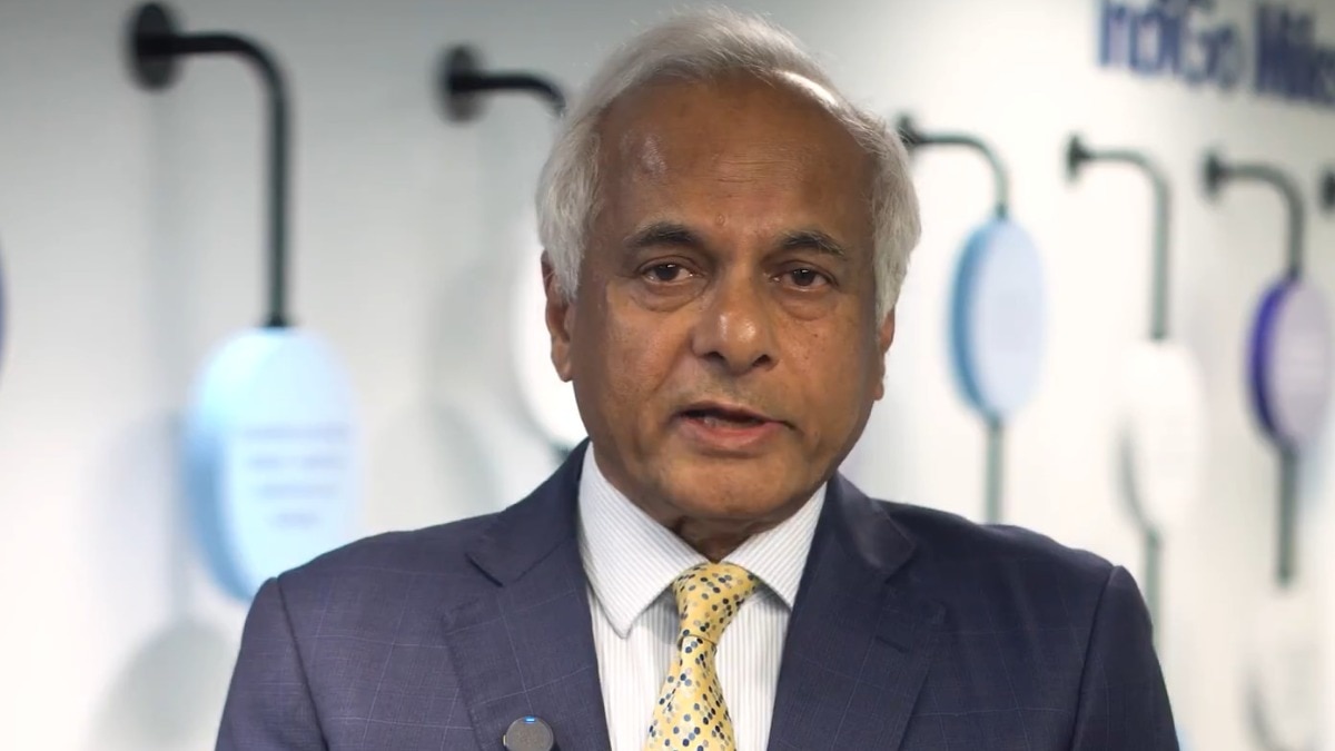 इंडिगो संकट को लेकर चेयरमैन विक्रम सिंह मेहता ने मांगी माफी (Photo: PTI)