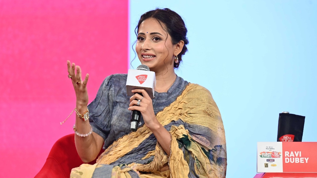 sargun mehta aur ravi dubey 