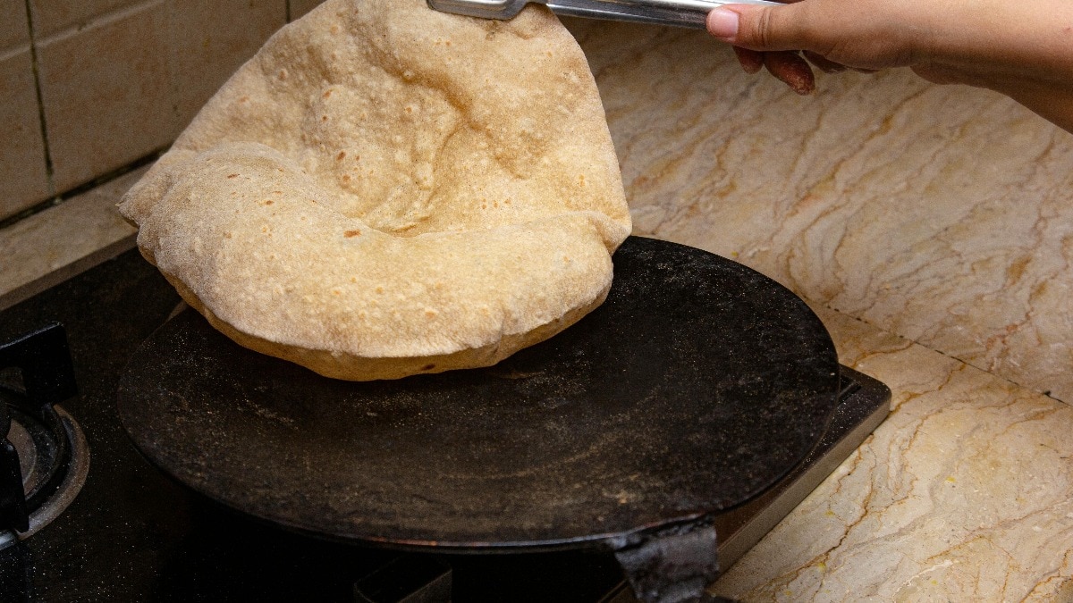 Let&#39;s look at the occasions when you should avoid making chapati/ roti based on Vastu Shastra. 